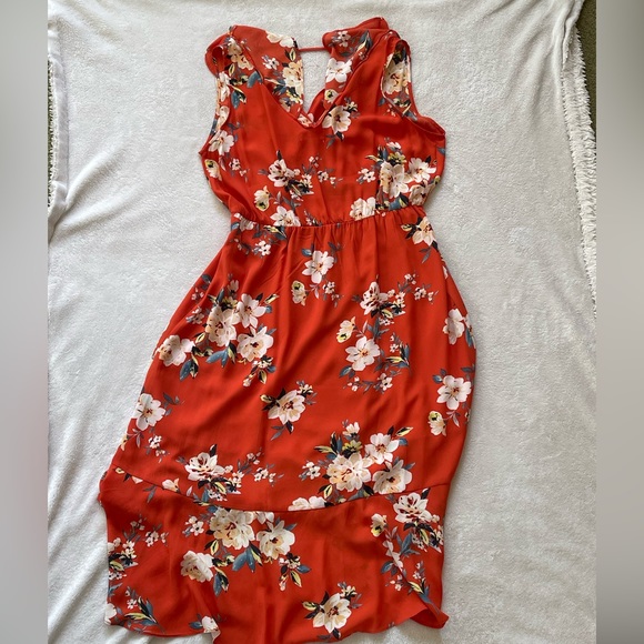 Socialite Floral Ruffle Wrap Midi Dress - Picture 3 of 3